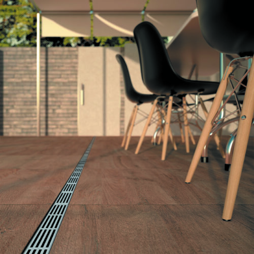 Afvoergoot_regenwater_tuin_Slimline_Aluminium_sfeer