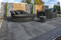 tuintegel-betontegel-baseton-tops-grey-black-60x60x4-sfeer